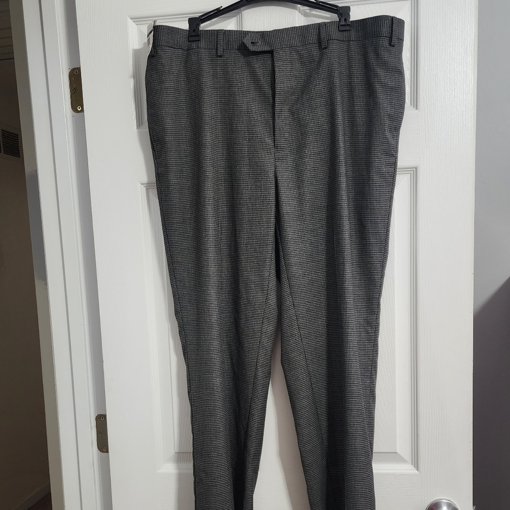 NWT- Ralph Lauren, 38x32, Gray & Black